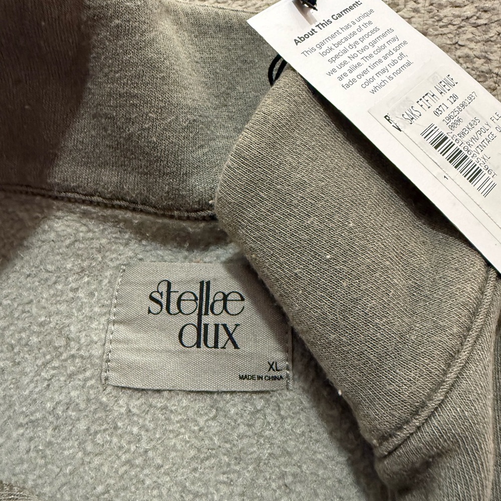 NWT! Crop sweater - image 4